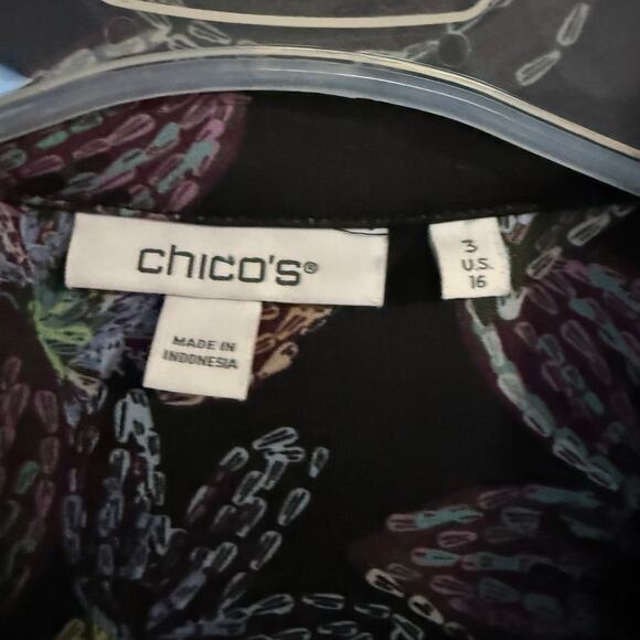 Chico’s Size XL Stretch Knit Black Floral Half zip up sweater size XL - Picture 2 of 10